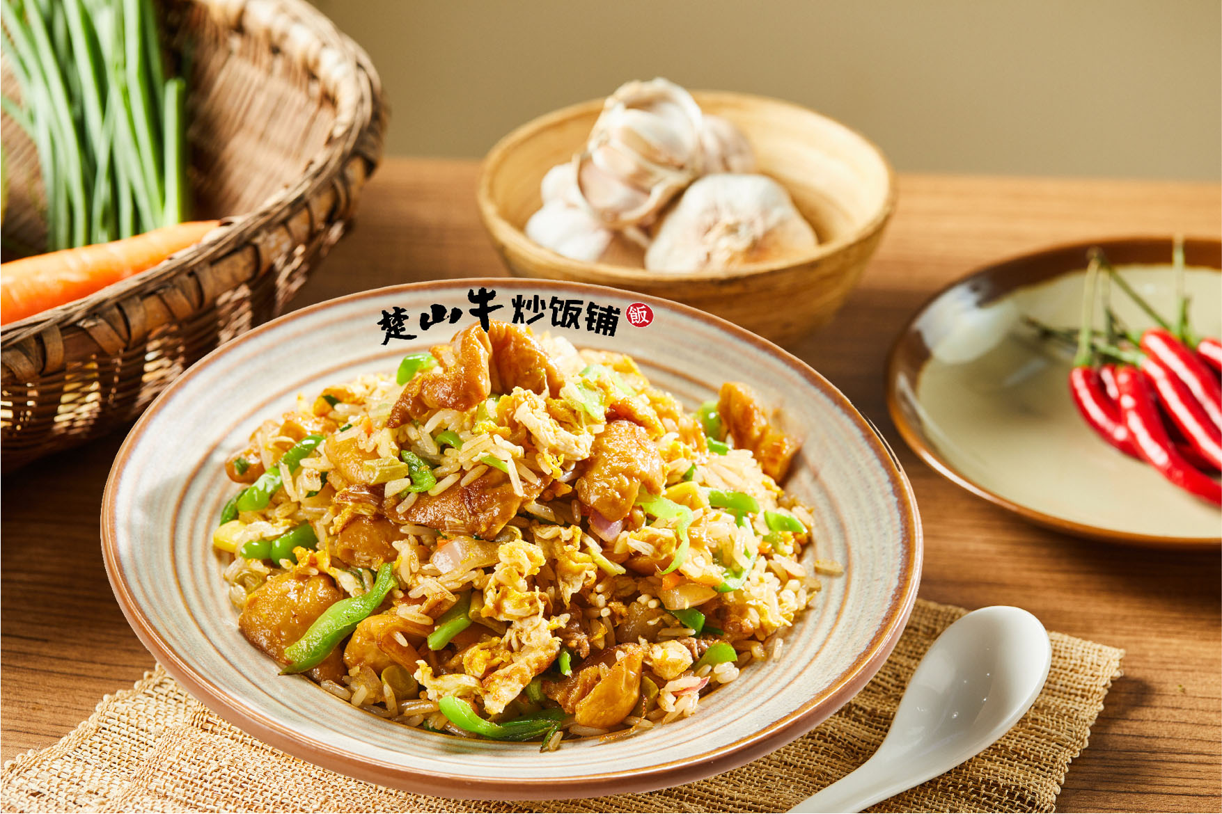 红烧肥肠蛋炒饭