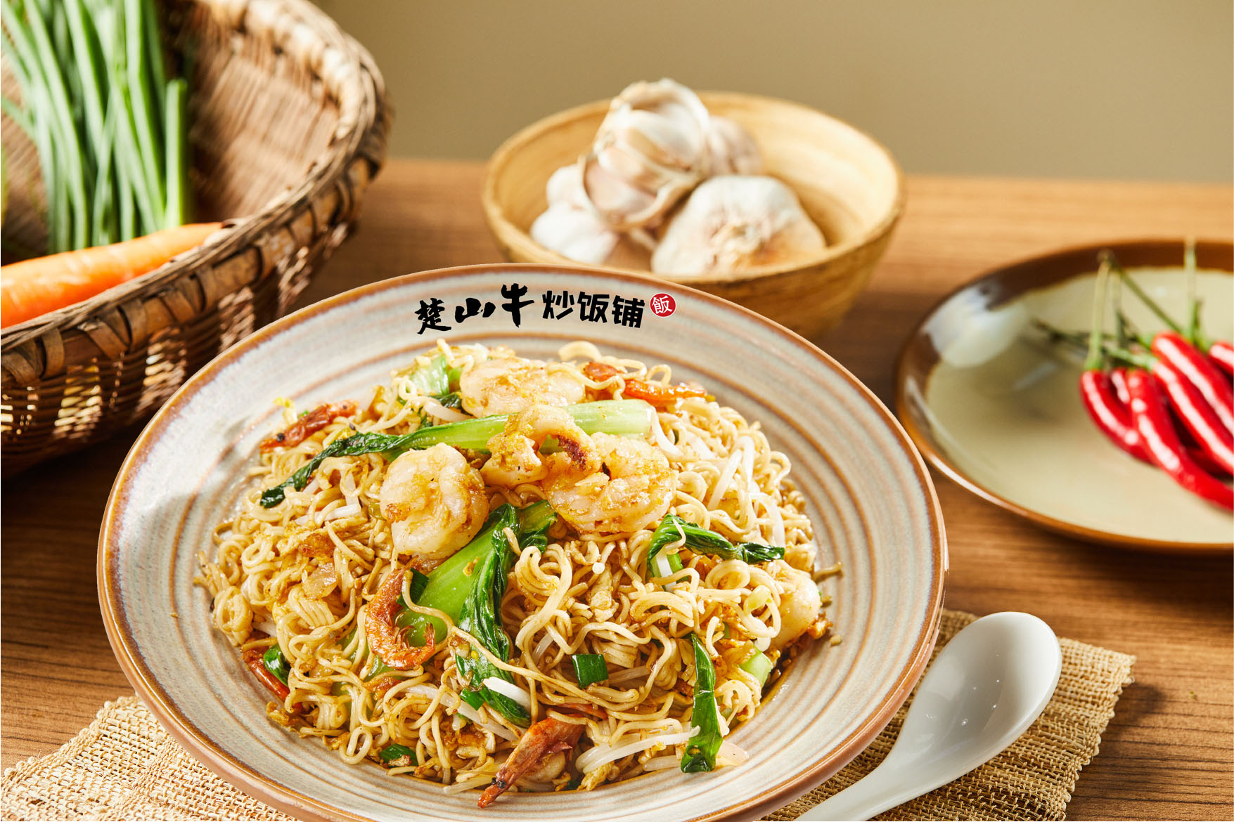 虾仁磷虾蛋炒方便面