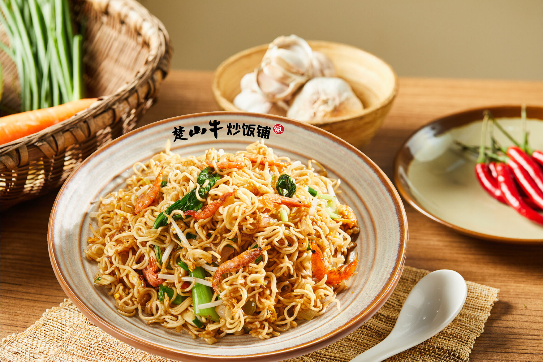 磷虾蛋炒方便面