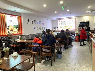广州 · 新塘国际牛仔城店
